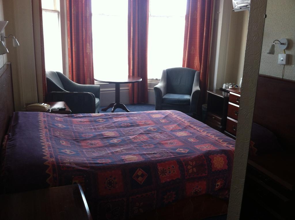 Sugarland Metro Hotel Douglas Rum bild